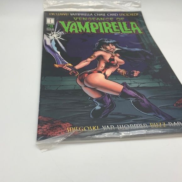 Vintage 1995 Vengeance of Vampirella Comic Book Sealed with Card - Picture 2 of 7